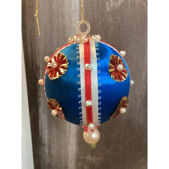 Hand Made Pins Beads Sequin Christmas Ornaments 1970's Black Gold Blue Red White - Picture 3 of 13
